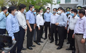 Y tế tuần qua: Siết chặt công tác nhập cảnh phòng COVID-19