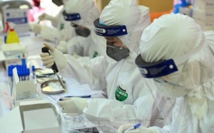 Bộ Y tế hỗ trợ Vĩnh Long nâng cao năng lực xét nghiệm COVID-19