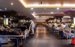 Đằng sau thảm họa COVID-19 ở Ấn Độ