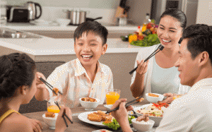 Gợi ý mâm cơm cực dễ cho bố con cùng trổ tài mừng Ngày của Mẹ 