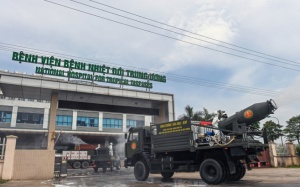 Bệnh viện Bệnh Nhiệt đới TW ở Đông Anh đã quá tải bệnh nhân COVID-19