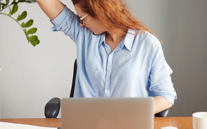 Kiểm soát mùi cơ thể trong ngày nóng