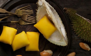 Bánh crepe nhân sầu riêng thơm ngon cho 'tín đồ' của trái sầu