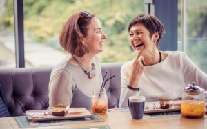 Tử vi Chủ nhật (16/5/2021): Ma Kết sẽ rất vui khi gặp lại bạn cũ