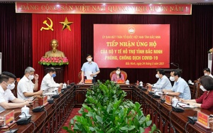 Bộ trưởng Bộ Y tế kêu gọi cả nước hướng về Bắc Ninh, Bắc Giang 