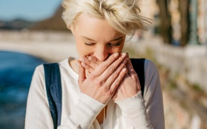 Infographic: Các biện pháp tự nhiên giúp giảm nấc cụt hiệu quả