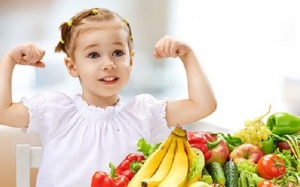 Bí quyết tăng sức đề kháng cho trẻ trong mùa Hè