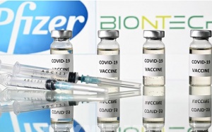 Y tế tuần qua: Việt Nam phê duyệt thêm vaccine Pfizer