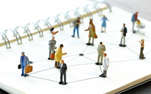 Tử vi thứ Ba (22/6/2021): Bảo Bình nên cố duy trì các mối quan hệ xã hội