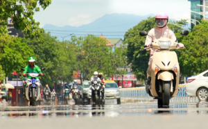 Bắc Bộ và Trung Bộ nắng nóng gay gắt trong ngày 27/6