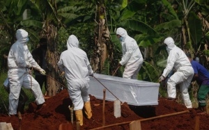 Indonesia đang bên bờ vực của 'thảm họa COVID-19' vì biến thể Delta