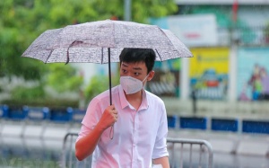 Thời tiết ngày thi tốt nghiệp THPT đầu tiên: Cẩn thận với những cơn mưa bất chợt