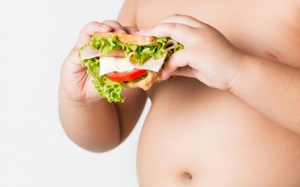 Tỷ lệ trẻ Việt Nam bị thừa cân, béo phì tăng 2,2 lần trong 10 năm