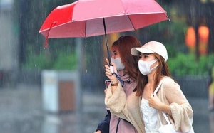 Bắc Bộ có lúc trở mưa dông, ngày nắng gián đoạn 