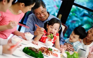 Gợi ý mâm cơm cuối tuần hấp dẫn, đầy đủ dinh dưỡng trong mùa dịch 