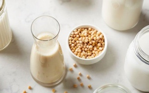 Người bị sỏi mật có uống được sữa đậu nành hay không?