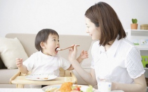 Chăm sóc trẻ trong mùa dịch COVID-19: 3 sai lầm phụ huynh cần tránh