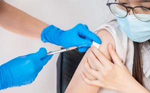 Việt Nam sẽ có 20 triệu liều vaccine Pfizer đầu tiên cho trẻ em