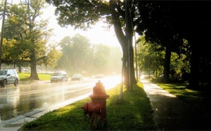 Miền Bắc ngày nắng gián đoạn, chiều tối mưa dông vài nơi