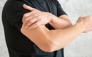 Cách giảm đau nhức tay sau khi tiêm vaccine COVID-19