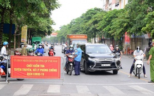 Người dân Hà Nội không ra khỏi thành phố trong thời gian giãn cách 