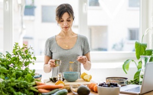 Chị em bị u nang buồng trứng nên ăn thực phẩm nào?