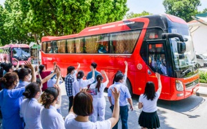 Các bệnh viện Trung ương tăng cường chi viện cho TP.HCM chống dịch COVID-19