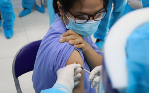 Bộ Y tế ban hành hướng dẫn mới nhất về việc tiêm vaccine COVID-19