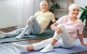 Bài tập đơn giản giúp nâng cao sức khỏe cho người cao tuổi trong mùa COVID-19