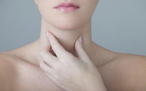 Bướu tuyến giáp có nguy hiểm không? 