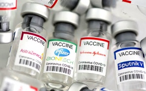 Y tế tuần qua: Việt Nam sẽ đón thêm hàng triệu liều vaccine COVID-19