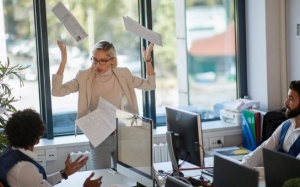 Tử vi thứ Ba (31/8/2021): Nhân Mã cẩn thận 'nóng giận mất khôn'