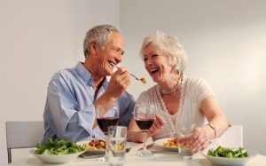 Muốn sống lâu sống thọ, đừng ăn quá mức những chất dinh dưỡng này