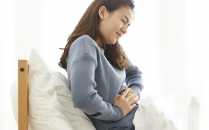 Dấu hiệu u nang buồng trứng không nên bỏ qua