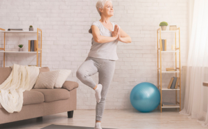 Các bài tập giúp người bệnh Parkinson cải thiện thăng bằng, tránh té ngã