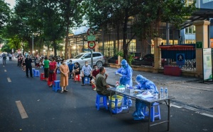 Phát hiện 7 ca F0 ngoài cộng đồng ở Hà Nội sau 2 ngày, chuyên gia nói gì?