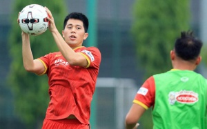 Đình Trọng bất ngờ bị loại khỏi danh sách đấu Trung Quốc
