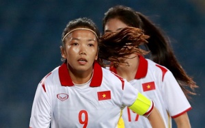 Đội trưởng ĐT nữ Việt Nam: Hãy cùng chung tay để sớm đẩy lùi đại dịch