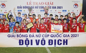CLB nữ TP.HCM I bảo vệ thành công ngôi hậu Cúp Quốc gia