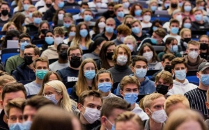 Châu Âu 'đau đầu' với lệnh phong tỏa khi ác mộng COVID-19 trở lại