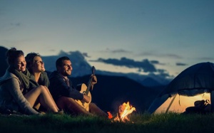 Tử vi thứ Sáu (3/12/2021): Sư Tử nên trân trọng thời gian trò chuyện với bạn bè