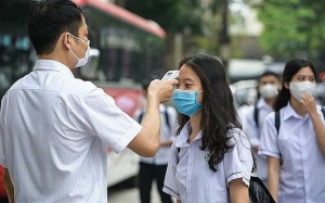Y tế tuần qua: Hà Nội lại thay đổi kế hoạch cho học sinh tới trường vì COVID-19