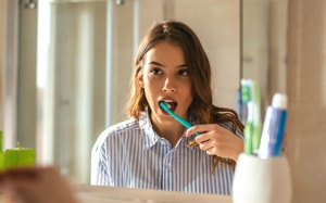 Bảo vệ răng miệng thế nào để phòng ngừa rung nhĩ, suy tim?