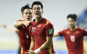 19h30 Lào - Việt Nam: Tìm lại cảm hứng