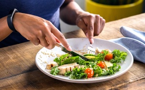 Tác dụng phụ dễ gặp khi thực hiện chế độ ăn low-carb