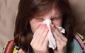 Bỏ túi cách trị chứng chảy nước mũi tại nhà