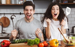 Tử vi thứ Tư (15/12/2021): Sư Tử có thể tận hưởng bữa ăn ngon với gia đình