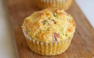 Công thức làm bánh muffin bí ngòi mặn