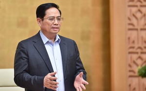 Thủ tướng yêu cầu hoàn thành tiêm vaccine mũi 3 vào đầu năm 2022