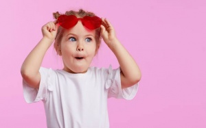 Tử vi Chủ nhật (19/12/2021): Nhân Mã có thể khám phá được nhiều bí mật thú vị